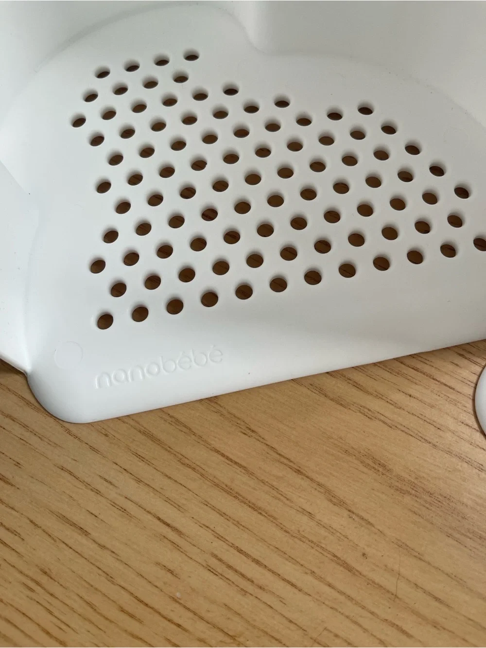 nanobébé Breast Milk Pouch Organizer (no storage pouches included)